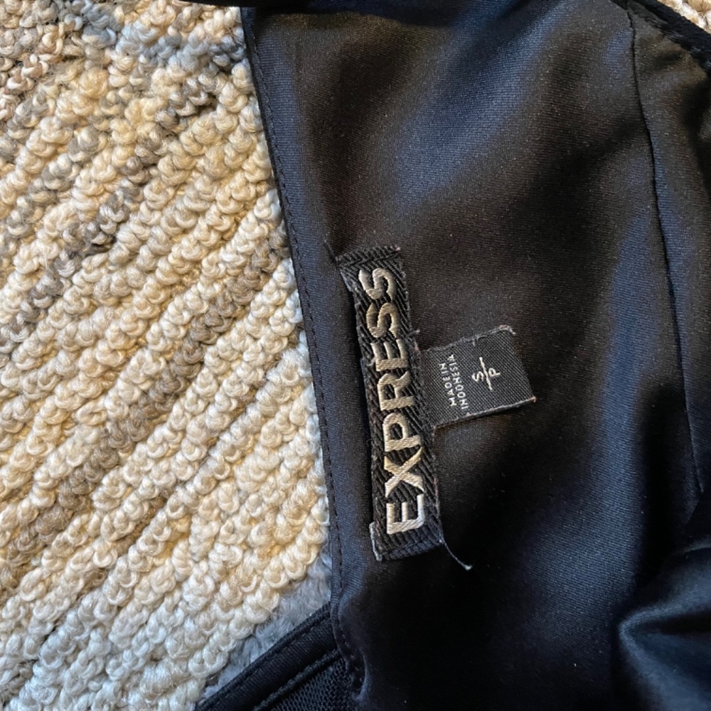 Express Mesh - Picture 4 of 4